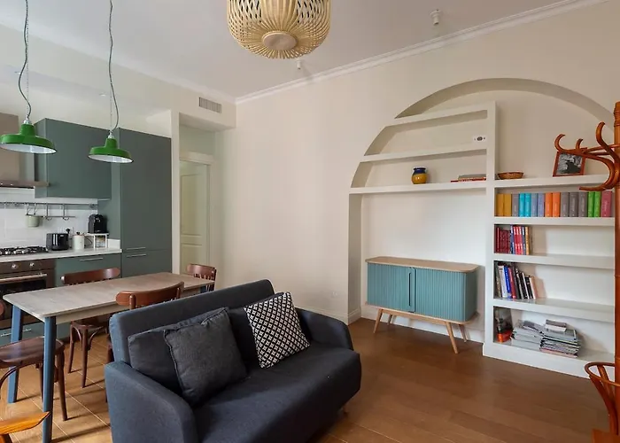 Apartment Auditorium Elegant Flat In The Park